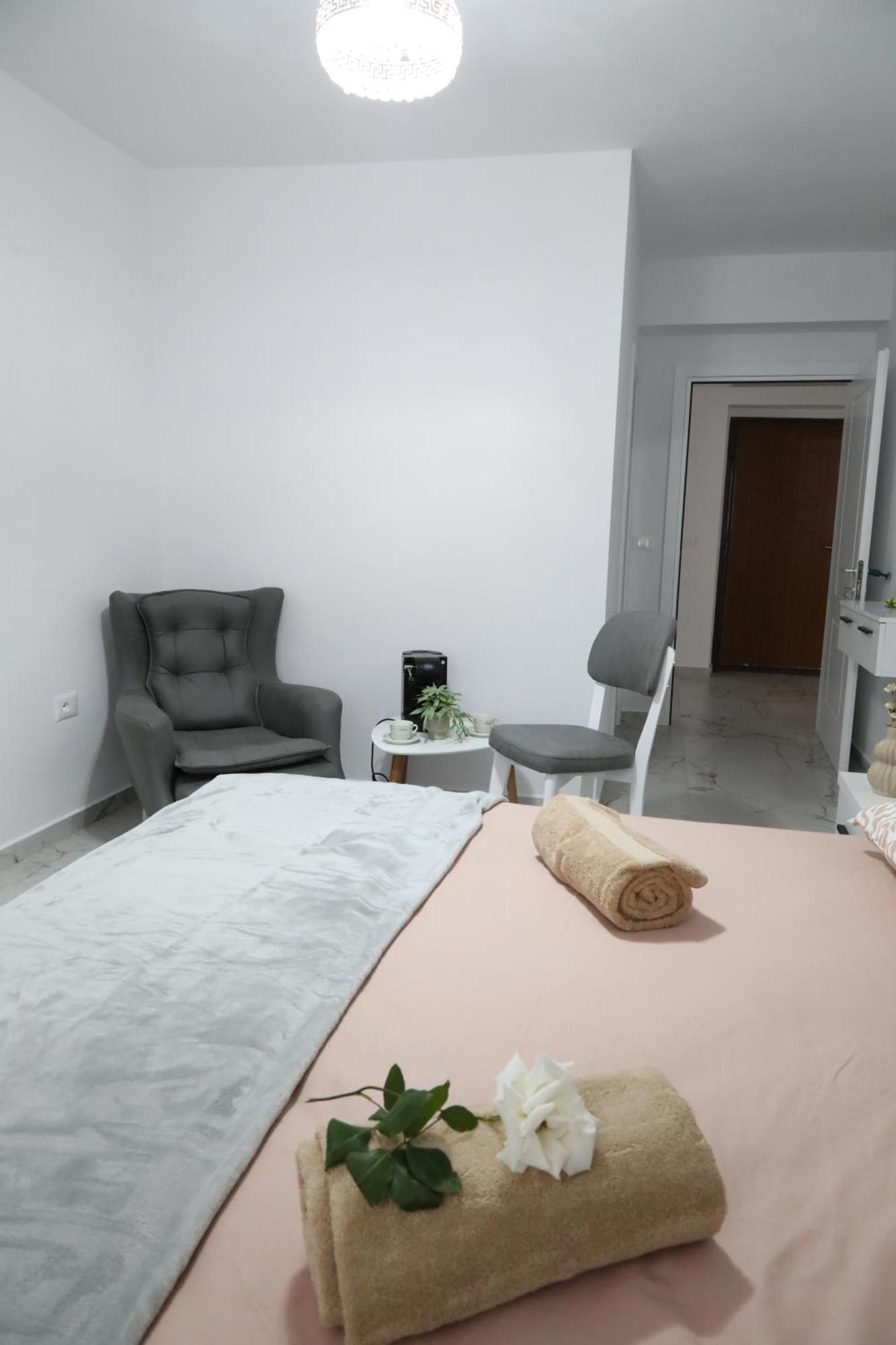Rozafa Guest Room Center Shkoder Luaran gambar