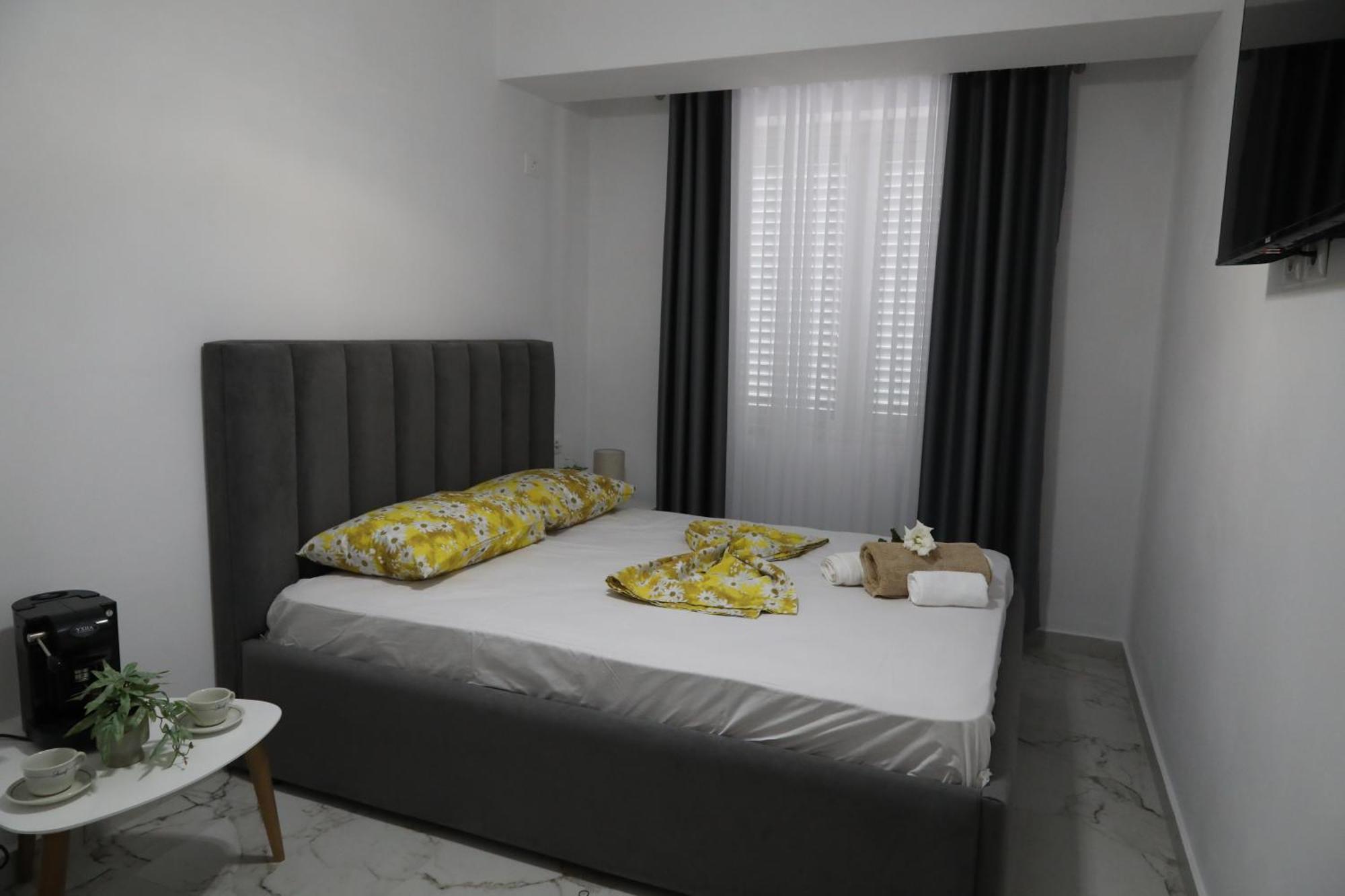 Rozafa Guest Room Center Shkoder Luaran gambar